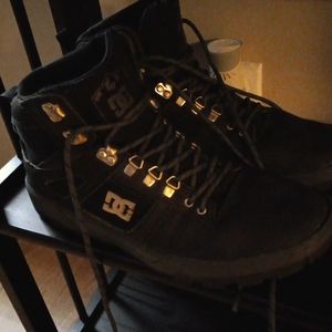 Meet your Posher, Tj